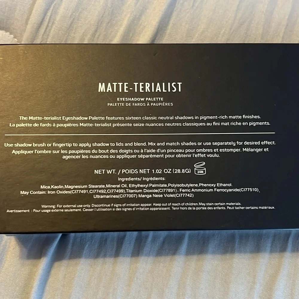 New Unopened Tahari Beauty Matte Eye Shadow Palette